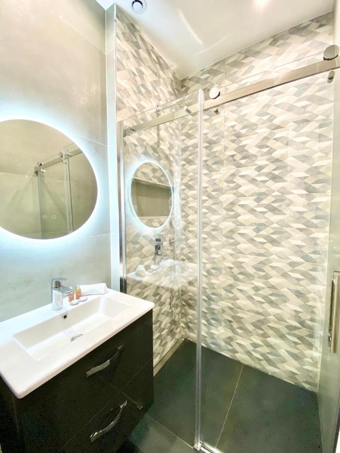 Maxim - Easy Home Booking Nice Buitenkant foto